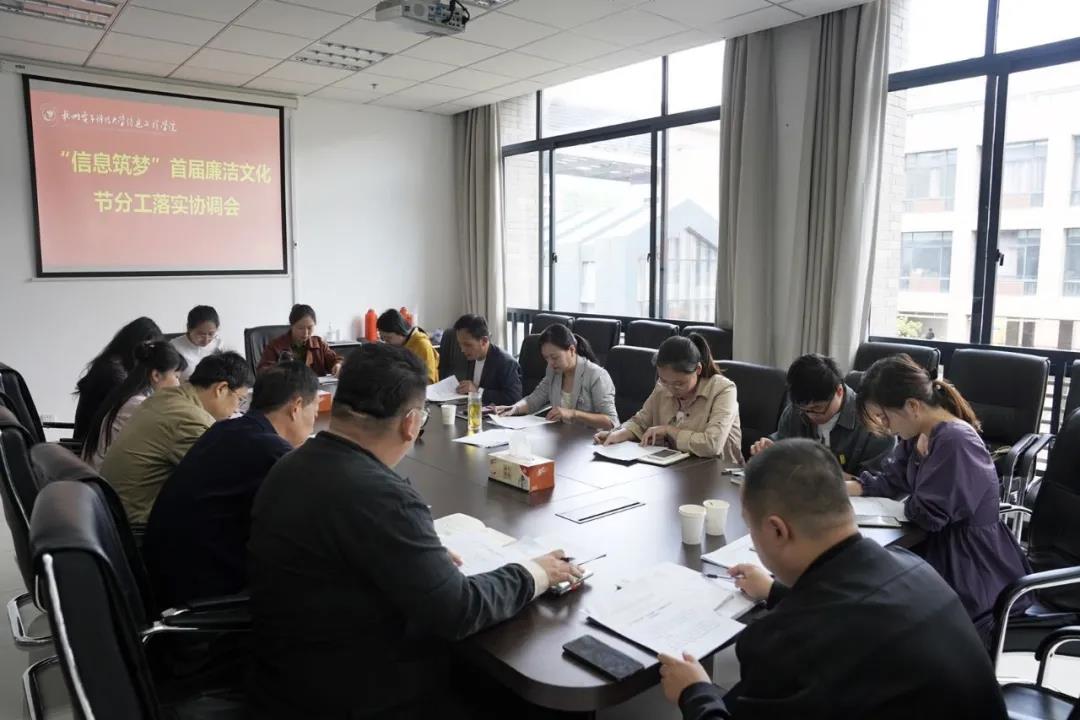 1602311350435699.jpg 1602311350435699.jpg